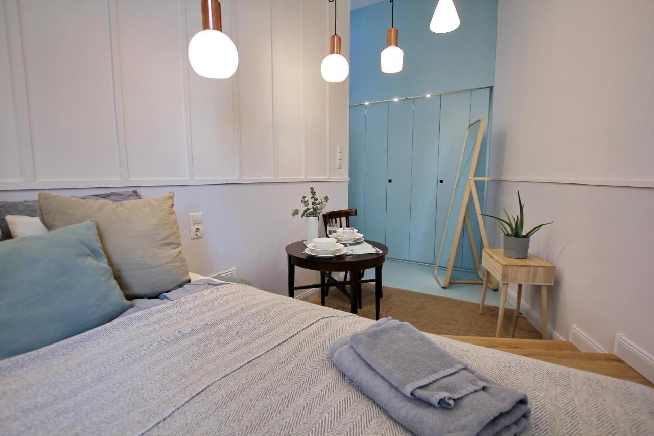 Gellerico Apartments Deak Square Будапеща Екстериор снимка