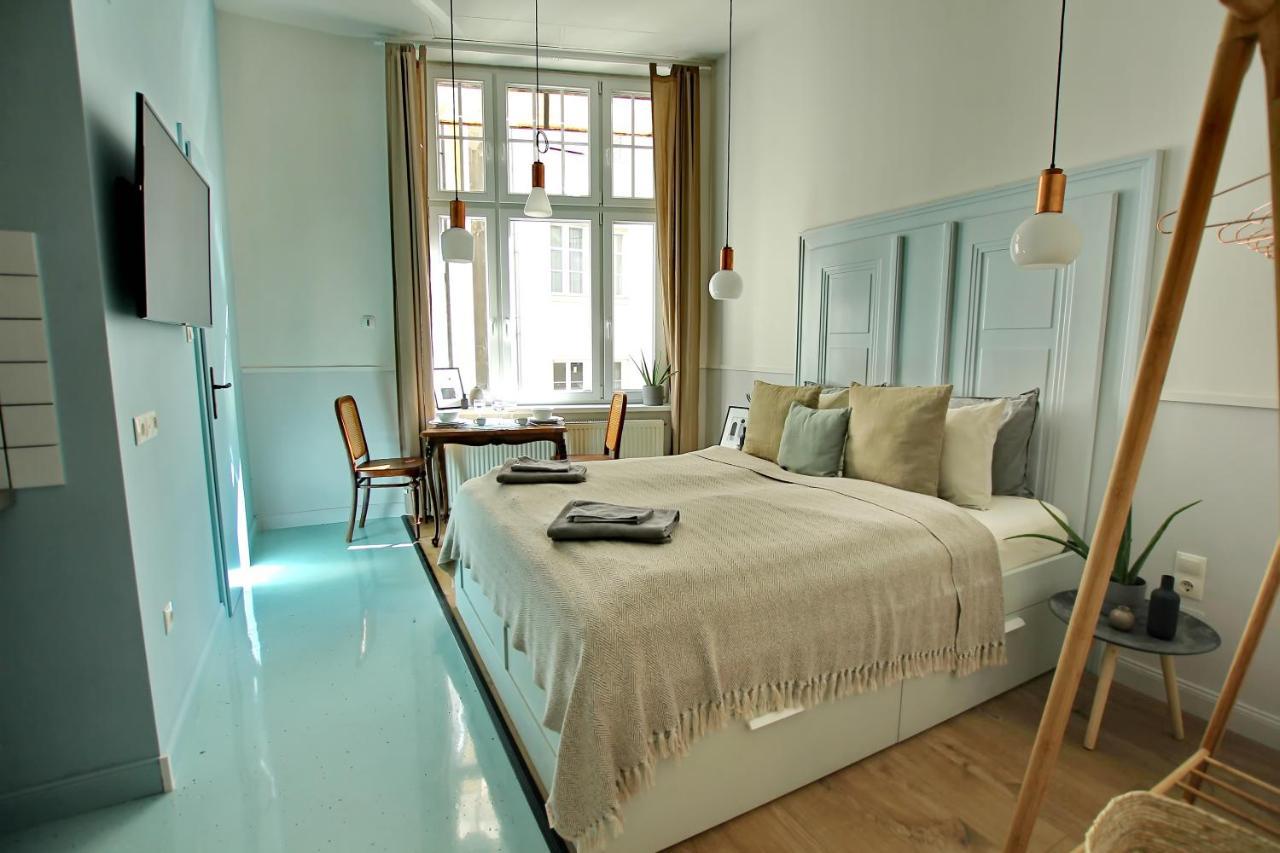 Gellerico Apartments Deak Square Будапеща Екстериор снимка